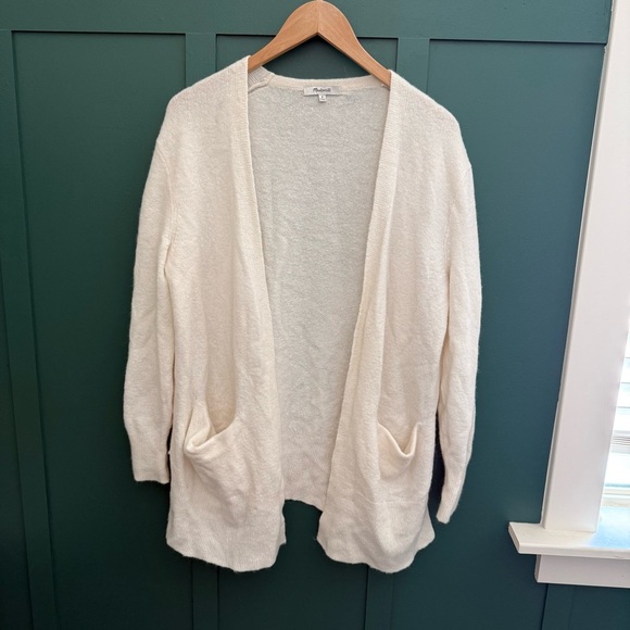 MADEWELL Cozy Short Walking Cardigan Antique Cream Wool-Alpaca Sweater - Picture 3 of 10